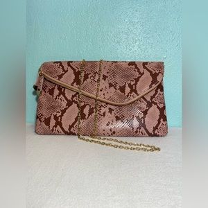 Urban expression crossover bag
